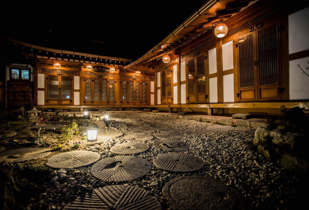 Hotel Dan Kyung Jeonju Exterior foto